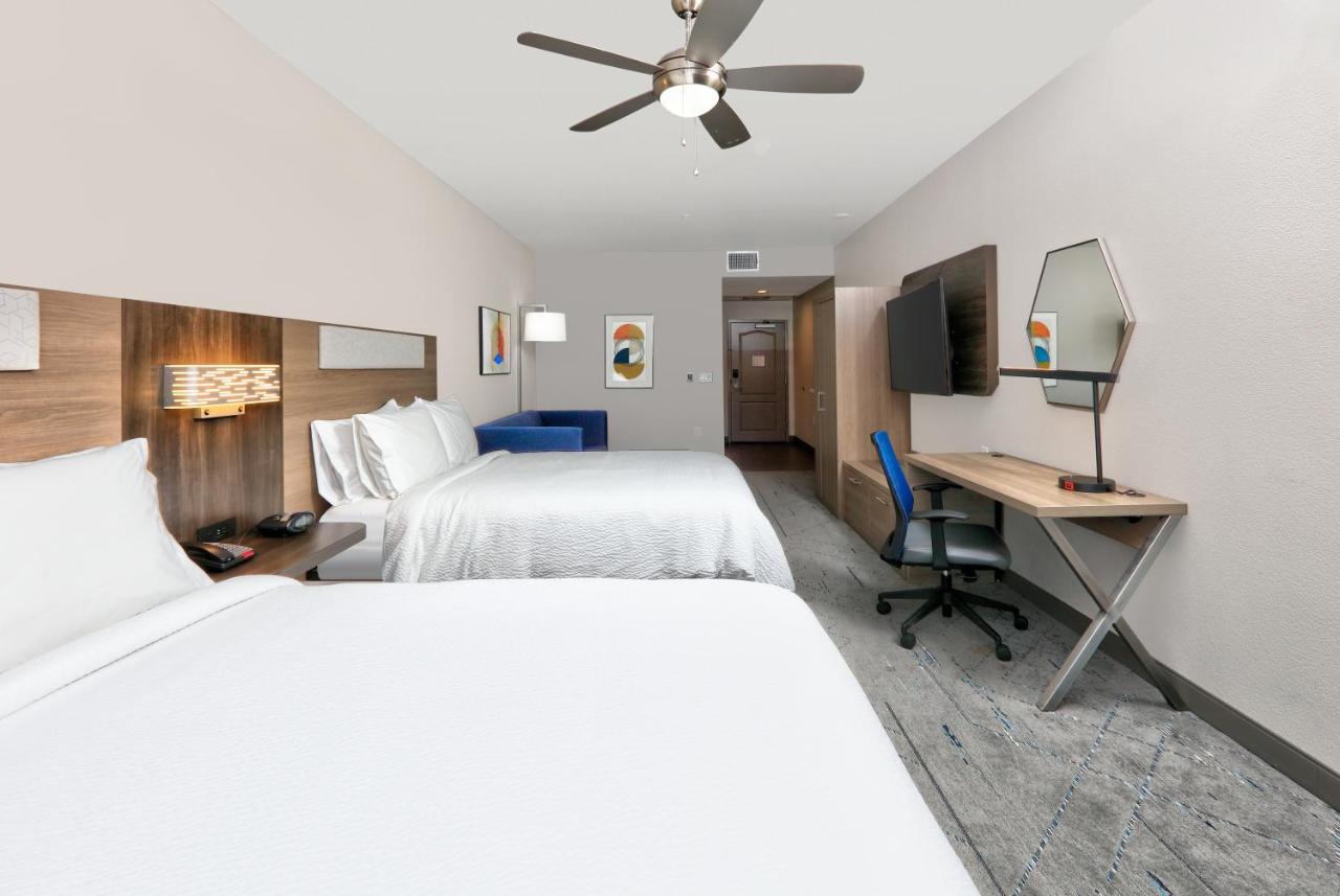 Holiday Inn Express & Suites North Dallas At Preston By Ihg מראה חיצוני תמונה