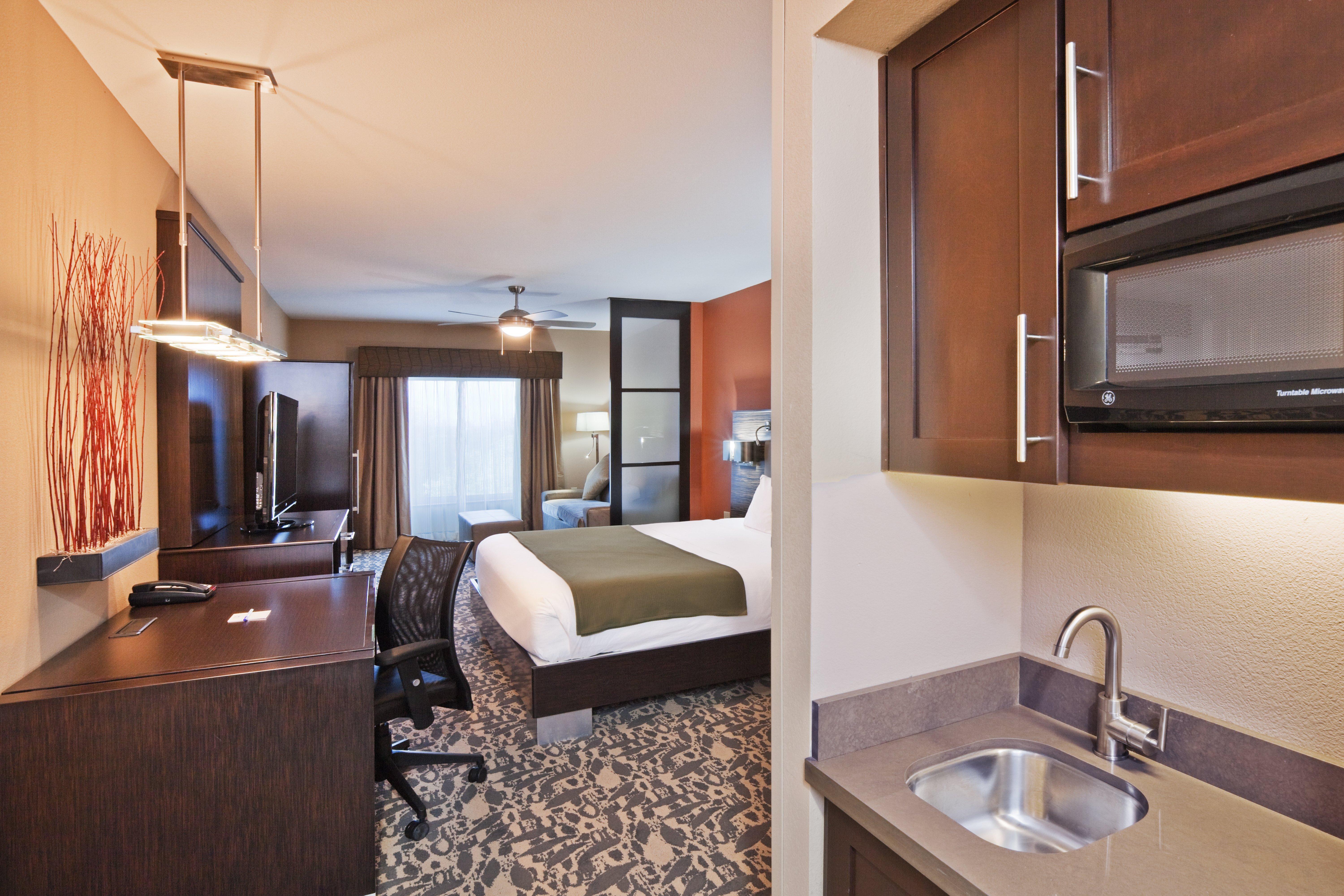 Holiday Inn Express & Suites North Dallas At Preston By Ihg מראה חיצוני תמונה